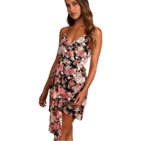 Lulus Dresses & Skirts - Lulus Black Floral Mini Faux Wrap Formal Dress size Small NWT